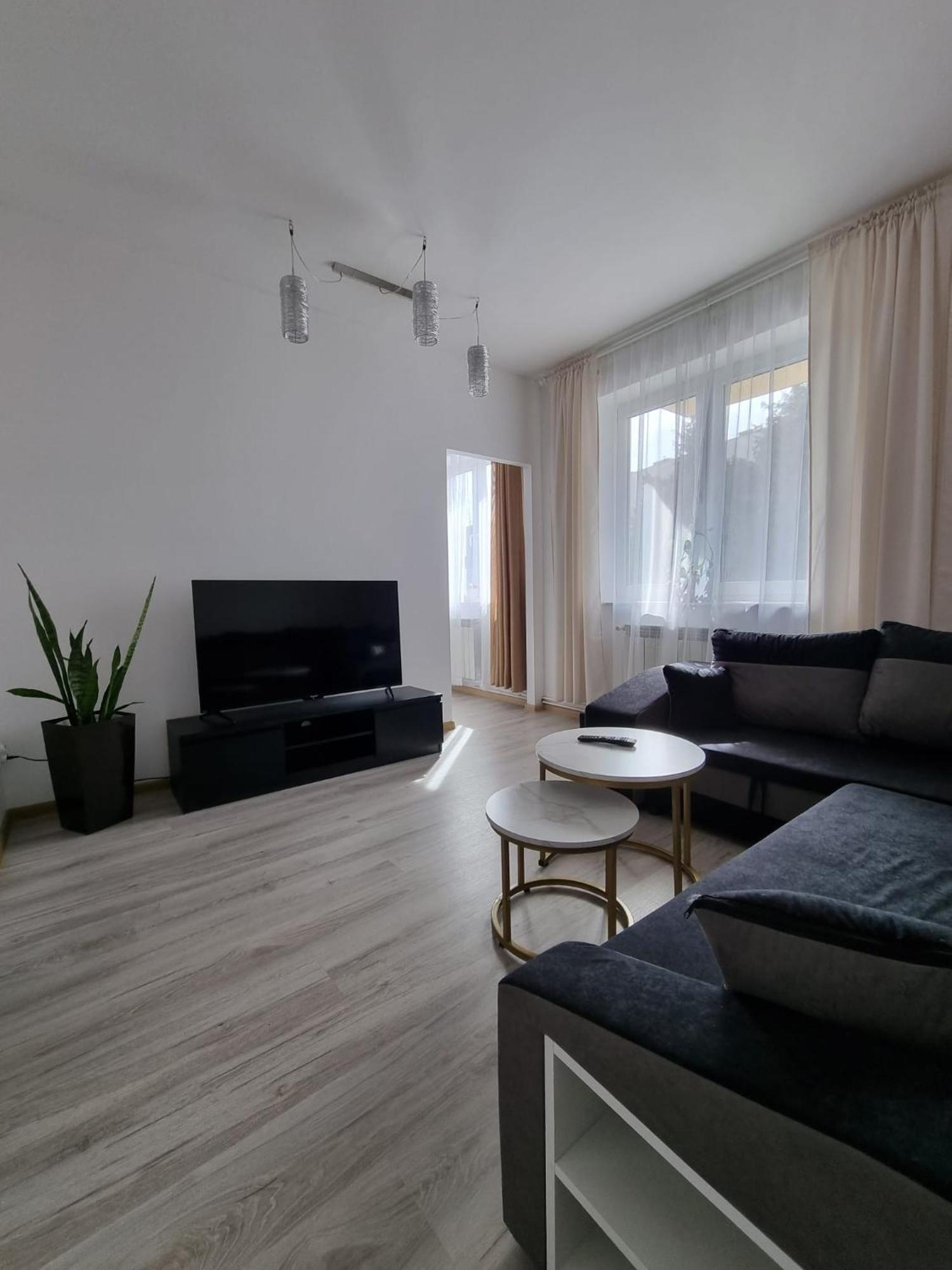 Apartament Korzenioskiego 7/2 プシェムィシル エクステリア 写真